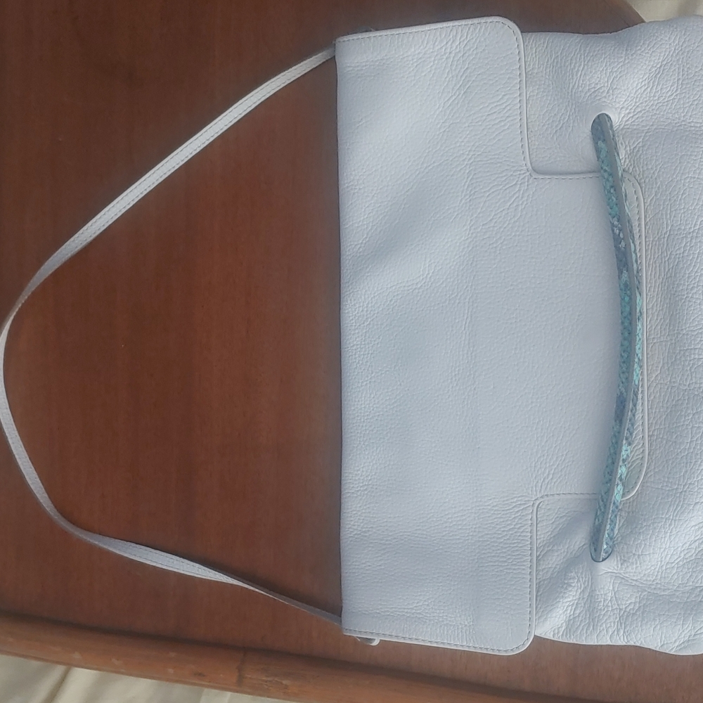 IACUCCI ITALIAN LEATHER PURSE. NWOT. - Picture 10 of 10